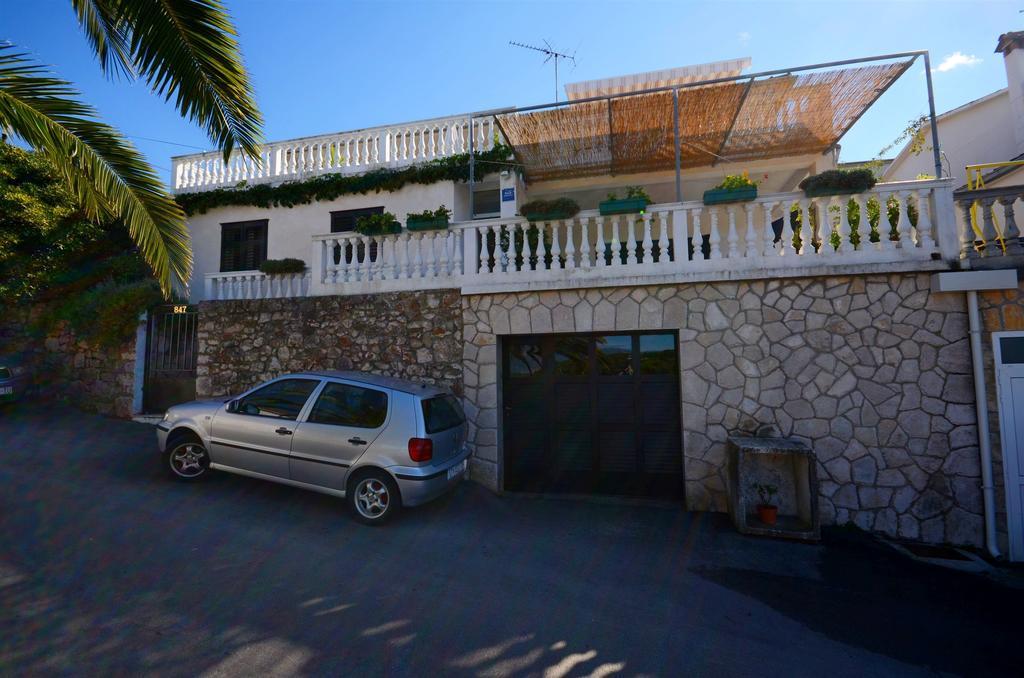 Apartments Jakov Jelsa  Εξωτερικό φωτογραφία